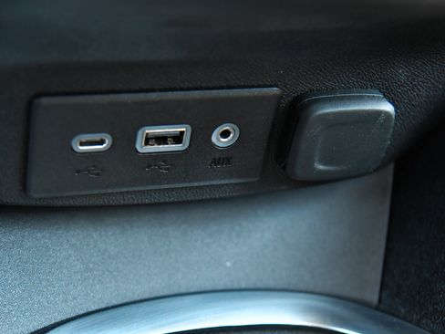 Used 2020 Chevrolet Malibu LT FWD image 24