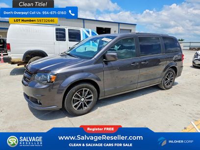 Used 2019 Dodge Grand Caravan SXT w/ Driver Convenience Group