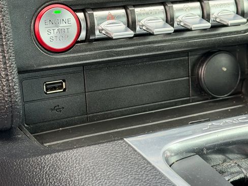 Used 2019 Ford Mustang Coupe w/ Equipment Group 101A image 30