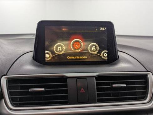 Used 2017 MAZDA MAZDA3 Sport FWD image 21
