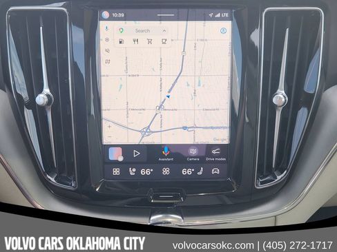 Certified 2024 Volvo XC60 B5 Core w/ Protection Package Premier AWD/4WD image 14