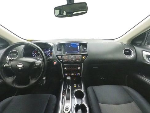 Used 2019 Nissan Pathfinder SV w/ SV Tech Package AWD/4WD image 28