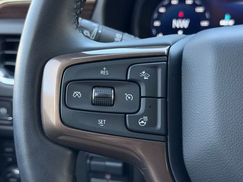 Used 2024 Chevrolet Tahoe High Country image 34