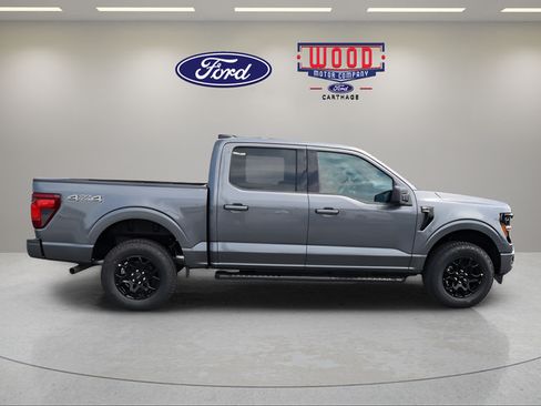 New 2026 Ford F150 XLT w/ XLT Black Appearance Package AWD/4WD image 2