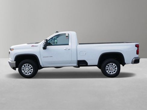 Used 2021 Chevrolet Silverado 3500 LT w/ Convenience Package AWD/4WD image 6