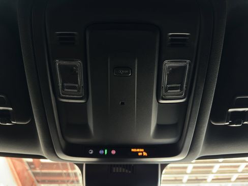 New 2026 Chevrolet Tahoe LS image 24