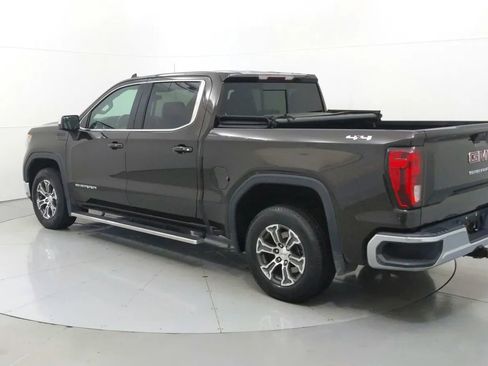 Used 2020 GMC Sierra 1500 SLE w/ SLE Convenience Package image 5