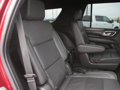 Used 2021 Chevrolet Tahoe LT w/ LT Signature Package image 17