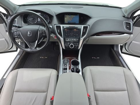 Used 2015 Acura TLX V6 w/ Technology Package FWD image 9