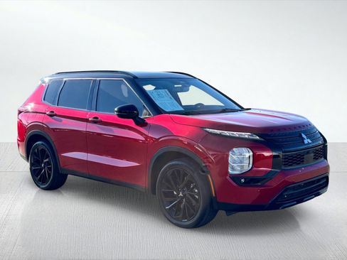 Used 2024 Mitsubishi Outlander SEL image 10