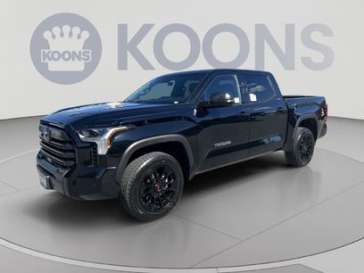 Used 2025 Toyota Tundra SR5 w/ SR5 Premium Package