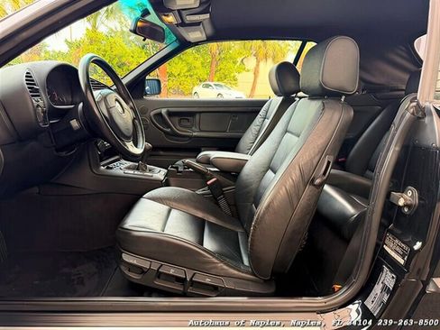 Used 1999 BMW 323i Convertible image 21