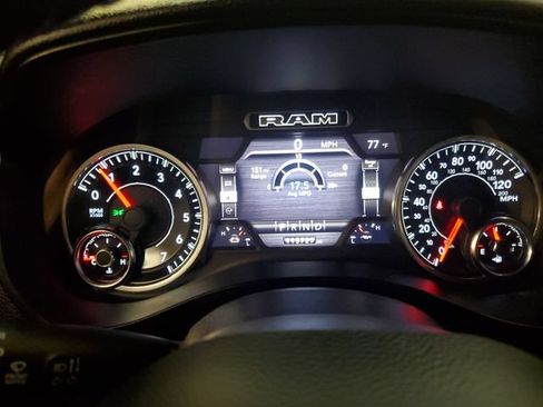 Used 2020 RAM 1500 Big Horn AWD/4WD image 16