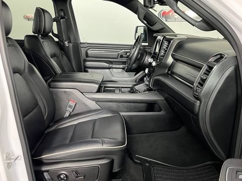 Used 2022 RAM 1500 Limited AWD/4WD image 33