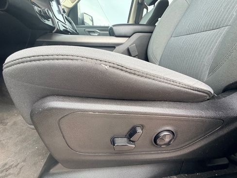 Used 2020 RAM 1500 Big Horn AWD/4WD image 26