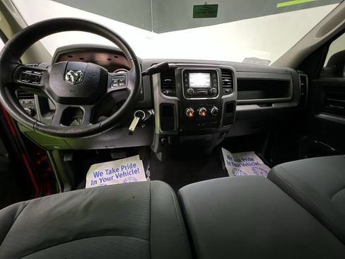 Used 2014 RAM 1500 Express RWD image 16
