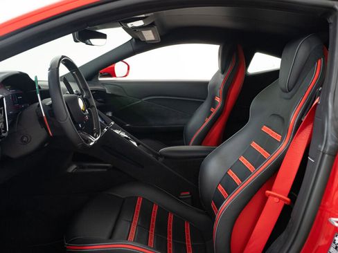 Used 2024 Ferrari Roma image 31