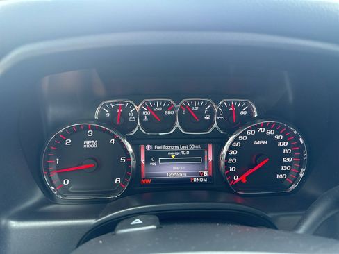 Used 2015 GMC Sierra 1500 SLT w/ SLT Crew Cab Value Package AWD/4WD image 33