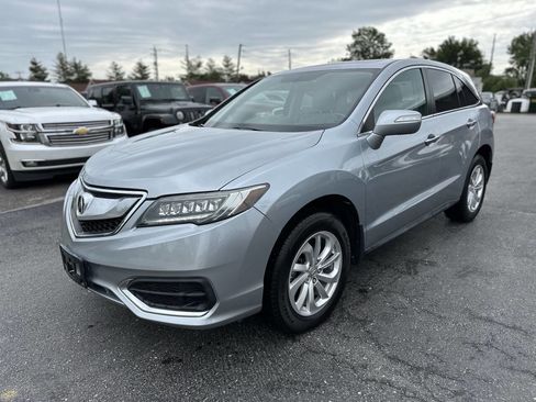 Used 2017 Acura RDX AWD image 3