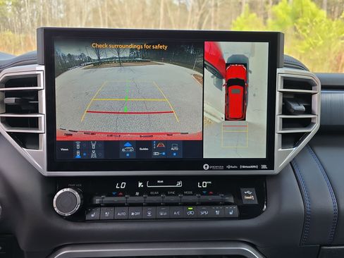 Used 2024 Toyota Sequoia Platinum image 20