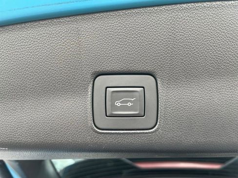 Used 2025 Chevrolet TrailBlazer ACTIV w/ Convenience Package AWD/4WD image 34