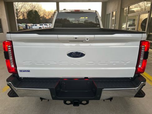 New 2026 Ford F350 Lariat image 13