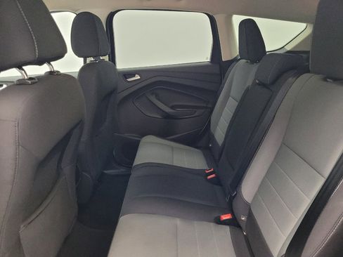 Used 2016 Ford Escape SE FWD image 18