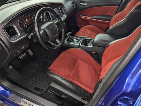 Used 2022 Dodge Charger Scat Pack w/ Dynamics Package image 10