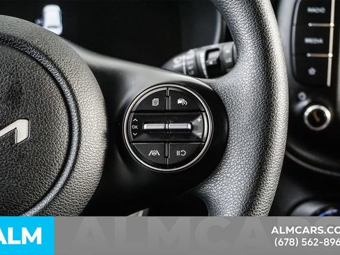 Used 2025 Kia Soul LX image 26