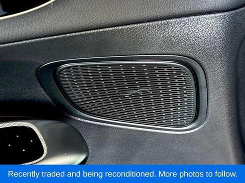 Used 2025 Mercedes-Benz GLC 300 4MATIC image 16