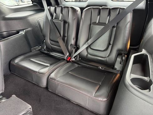 Used 2019 Ford Explorer Sport w/ Equipment Group 401A image 18