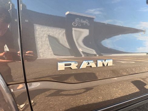 Used 2019 RAM 1500 Laramie AWD/4WD image 23