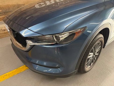 Used 2020 MAZDA CX-5 Touring FWD image 4