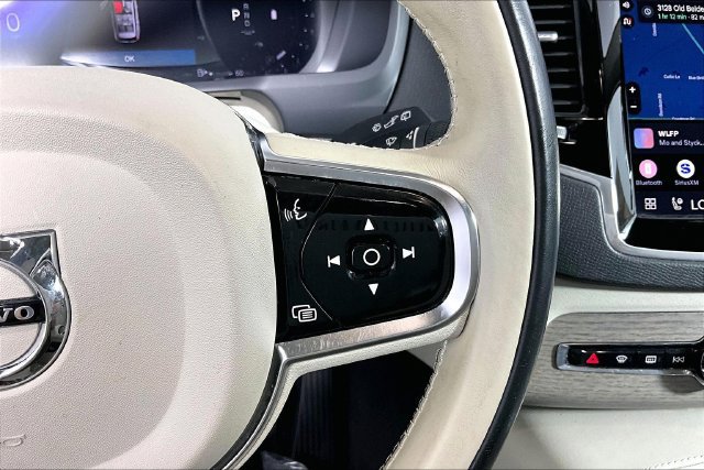 Used 2023 Volvo XC90 B6 Plus AWD/4WD image 20