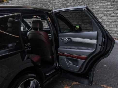 Used 2025 Genesis GV80 3.5T Prestige image 16