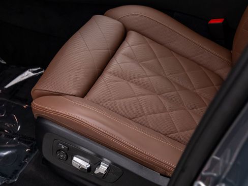 Certified 2026 BMW X5 M60i AWD/4WD image 16