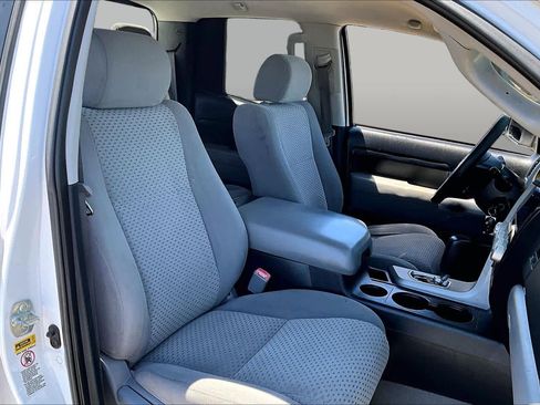 Used 2007 Toyota Tundra SR5 AWD/4WD image 8
