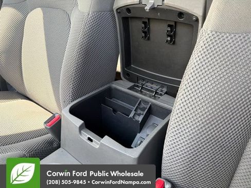 Used 2016 Nissan Frontier SV w/ SV Value Truck Package RWD image 21