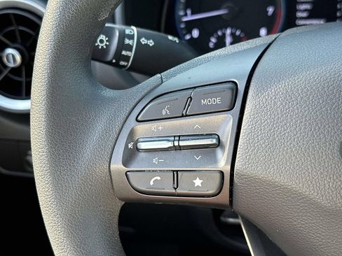 Used 2023 Hyundai Kona SEL AWD/4WD image 20