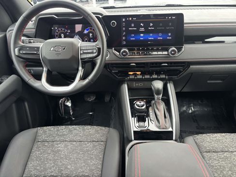 Used 2024 Chevrolet Colorado Z71 w/ Z71 Convenience Package 2 image 30