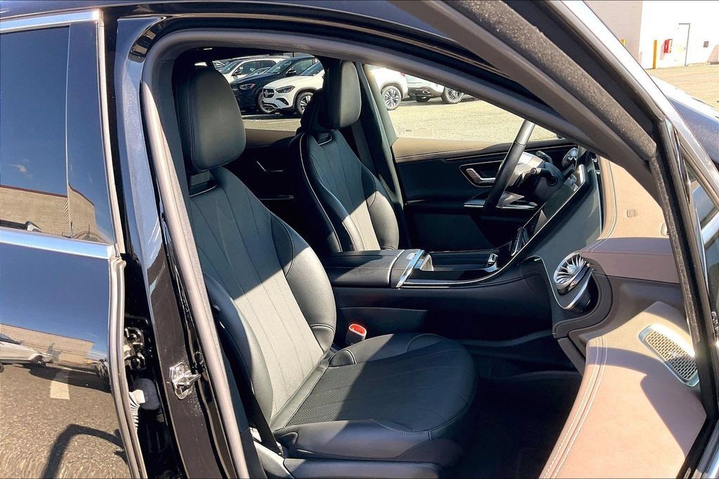 Certified 2023 Mercedes-Benz EQE 350+ 4MATIC SUV image 7