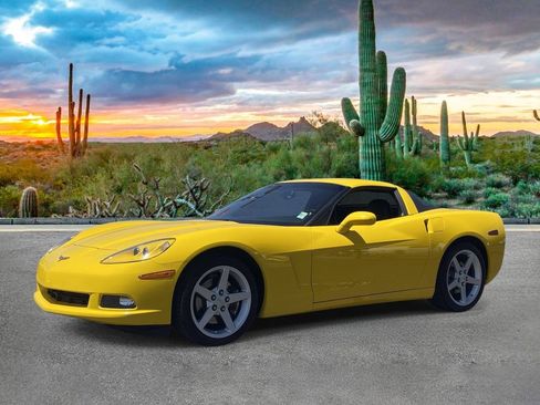 Used 2007 Chevrolet Corvette Coupe w/ Preferred Equipment Group RWD image 7