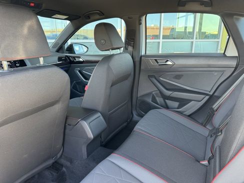 Used 2024 Volkswagen Jetta GLI 40th Anniversary Edition image 33