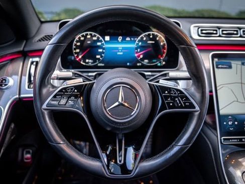 Used 2023 Mercedes-Benz S 500 4MATIC w/ AMG Line image 26