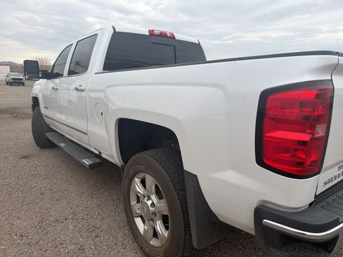Used 2019 Chevrolet Silverado 2500 LTZ w/ Duramax Plus Package image 3