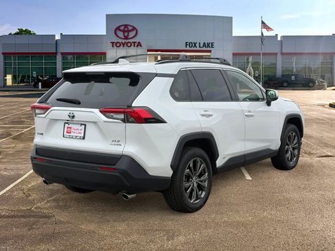 Used 2024 Toyota RAV4 XLE Premium w/ Weather Package AWD/4WD image 5