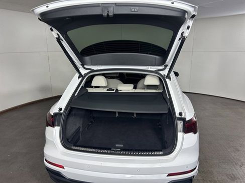 Used 2021 Audi Q3 2.0T Premium Plus w/ Premium Plus Package image 18