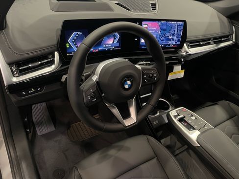 New 2026 BMW X1 xDrive28i w/ Technology Package AWD/4WD image 7
