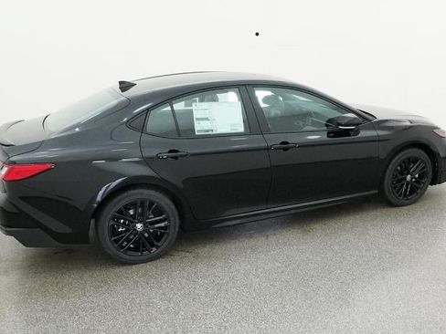 New 2026 Toyota Camry SE FWD image 10
