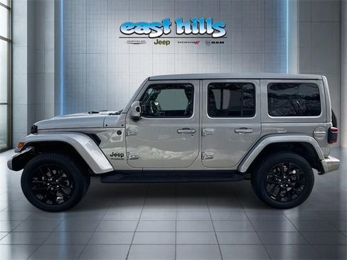Certified 2020 Jeep Wrangler Unlimited Sahara image 6
